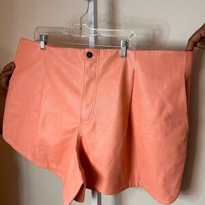 AVEC LES FILLES Coral Plus Size Faux Leather Shorts‎ Sz 3x NWT (A0140 B2)